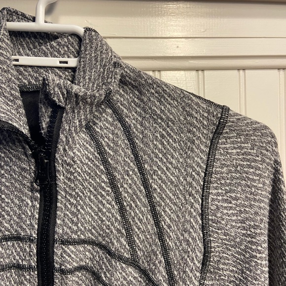 Lululemon define jacket - Picture 3 of 5